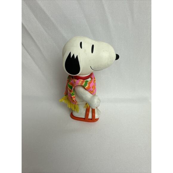 RARE 1999 Hasbro Snoopy Poncho W/Sandles Toy - Picture 2 of 6